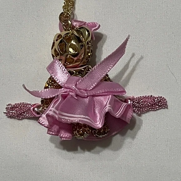Betsey Johnson Cheerleader Bear Pendant Necklace Pink NWT - Picture 5 of 10